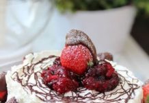 Gyümölcsös sajttorta – Szezonális gyümölcsből ínycsiklandó torta
