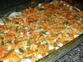 Tejfölös rakott zöldbab reszelt sajttal! Olcsó egytálétel a sütőből!