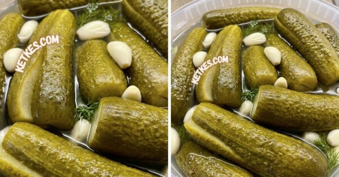 kovaszos-uborka-recept-roppanosan-jo-sok-fokhagymaval