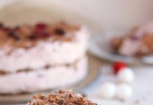 Cseresznyés aszalt gyümölcsös krémtorta sütés nélkül, édes csábítás, remek édesség! :)